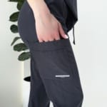 Жіночий медичний костюм Skechers сірий - Зображення 9