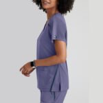 Женский медицинский костюм Grey's Anatomy "Impact" фиолетовый — изображение 5